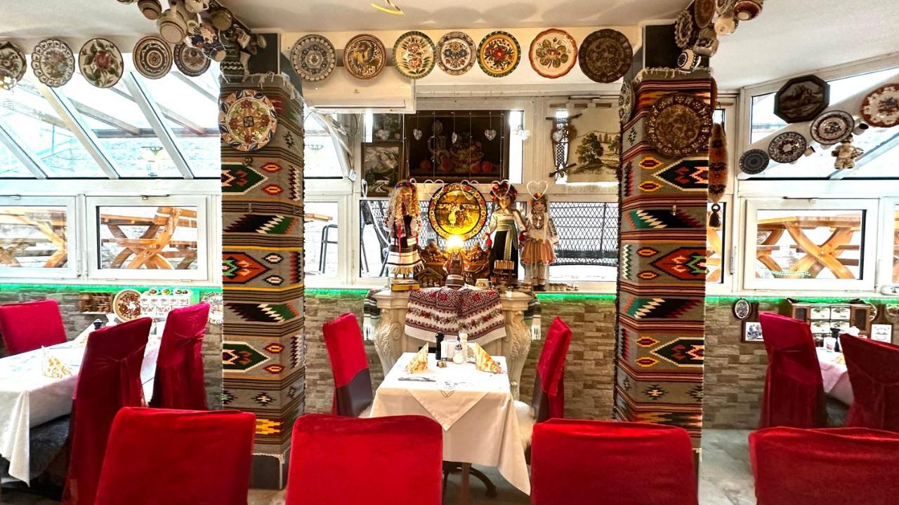 Aparthotel Guzulka & Restaurant Berlino Esterno foto