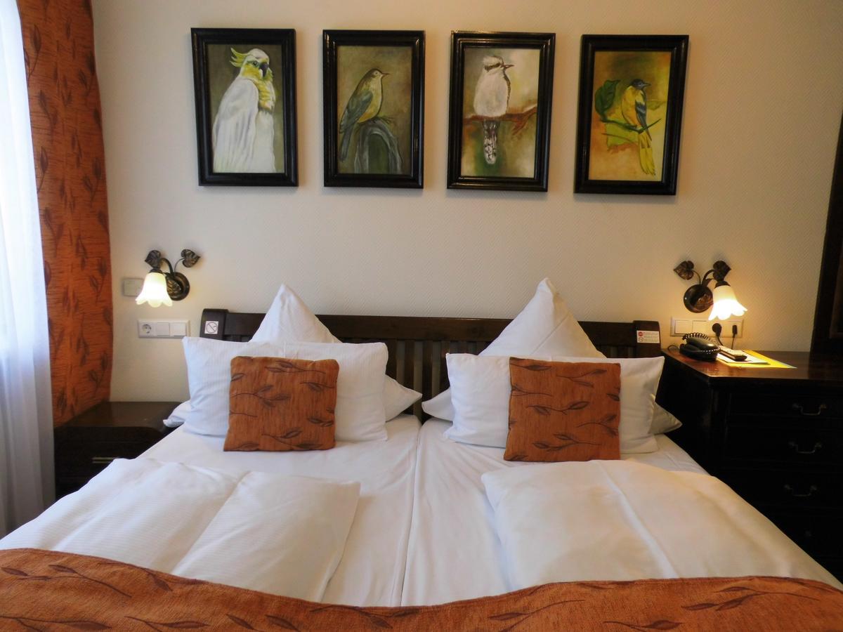 Aparthotel Guzulka & Restaurant Berlino Esterno foto